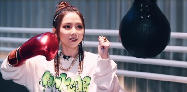 張顏齊|敢讓林丹在節(jié)目中挨打，首期討論度破10億，這檔綜藝為何這么橫？