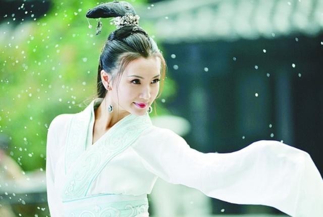 三国|如果你是三国主公,选1个夫人,2个军师,3个武将,你会选谁?