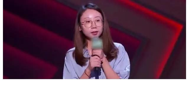 小姐姐|北大女硕士改说脱口秀，脱口秀大会4黑马鸟鸟：我不当李雪琴第二