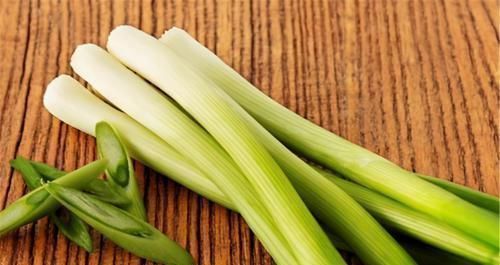 蓝莓|人到中年想要身体好,常吃三种食物,降压减脂,抗衰老,早吃早好