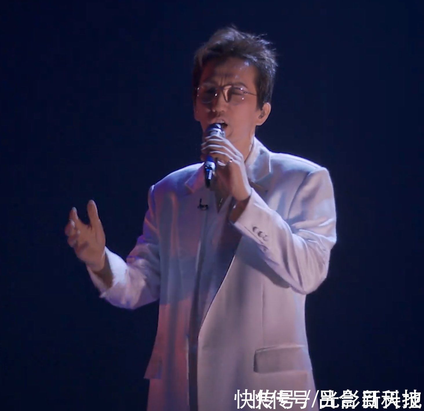 网曝林志炫要退出《哥哥》,节目中表现败好感,过生日没人送礼物