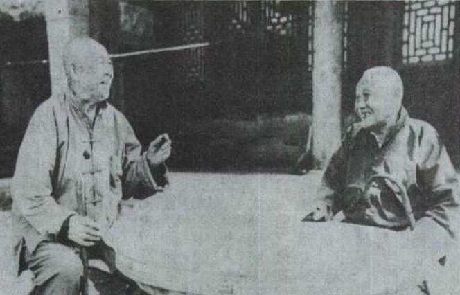 晚上|清末太监的辛酸讲述:晚上伺候妃子时,鞋底要放一个苍耳