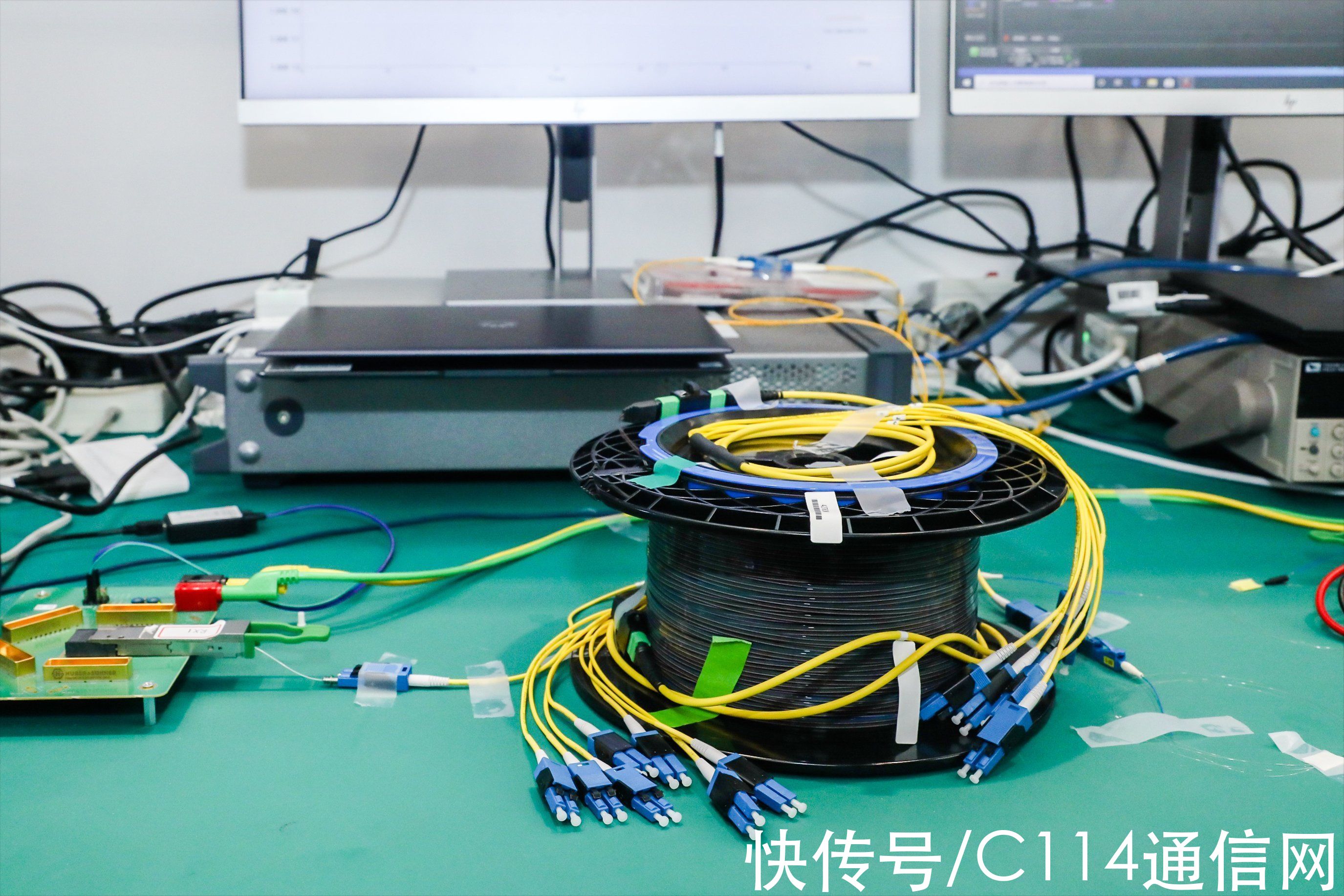 lig|超过西方竞争对手！2021年中国光器件厂商占据半壁江山