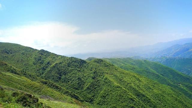 武山:探秘神奇四门 感受别样的美