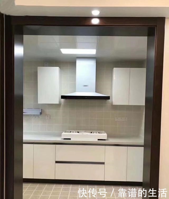 全屋|新房硬装刚完活,全屋只刷乳胶漆,8万的效果看上去花18万!