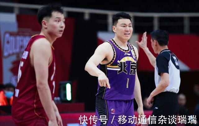 李秋平|CBA最强草根!大学生到正规国手,13年狂赚1.1亿,收获3个总冠军