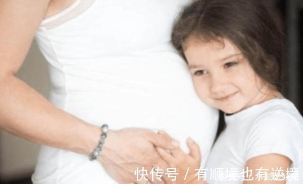 肚子|宝宝聪不聪明,在妈妈肚子里就能看出来,这些表现你家胎宝有吗