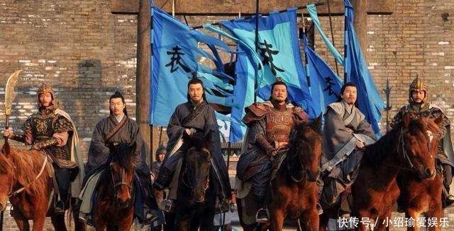 愚昧|枭雄曹操能打赢官渡战争，只是因为袁绍愚昧吗？这三点告诉你答案