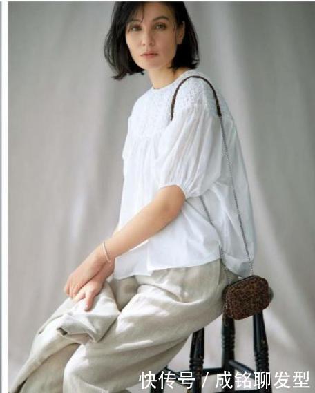 半身裙|“长直袖”衬衫太普通,今年“泡泡袖”衬衫超火,复古又有女人味