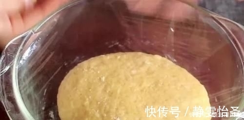 鸡蛋|1碗面粉,4个鸡蛋,不用蒸不油炸,外酥里嫩,小孩抢着吃