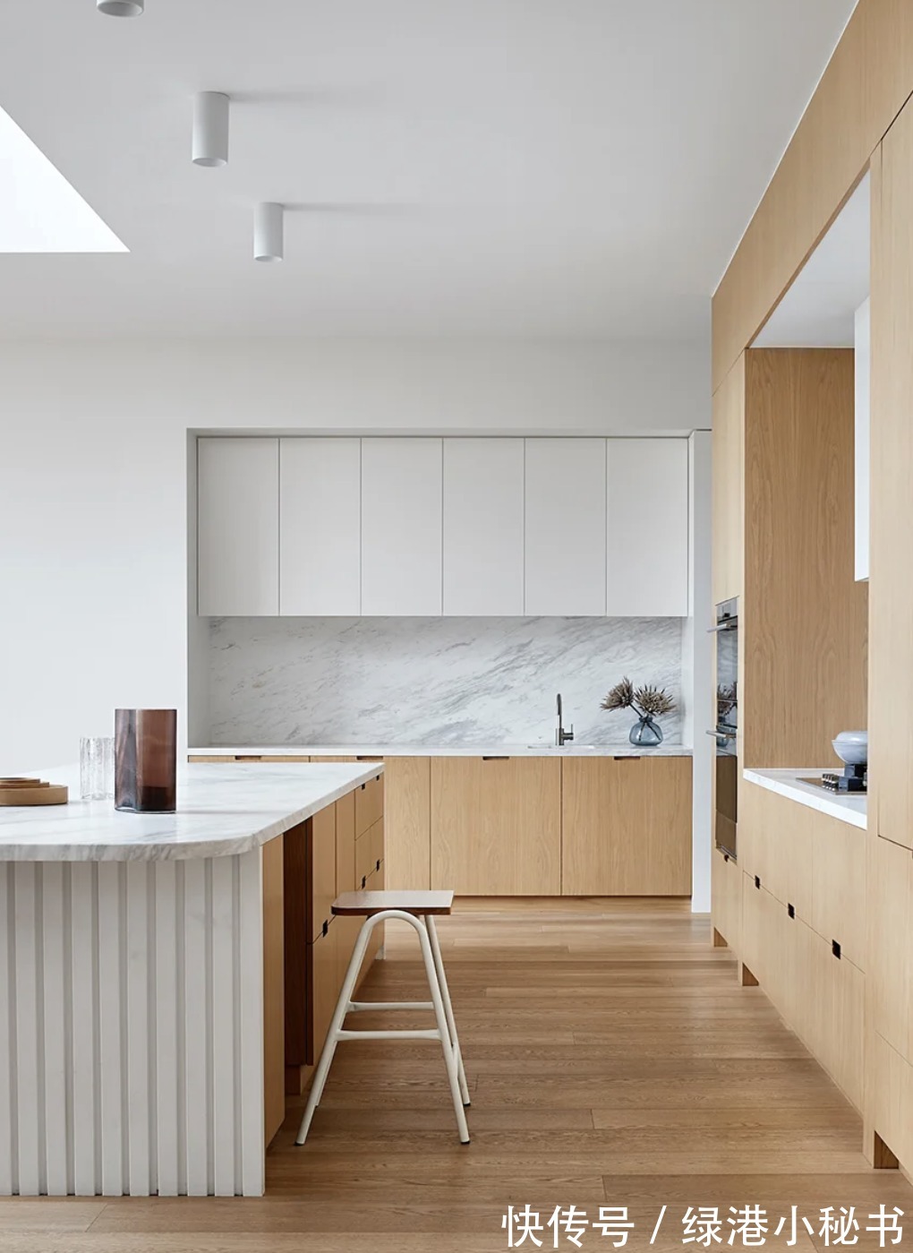 石英石|沈阳装修公司推荐：橱柜设计得好，用十年都一样漂亮！