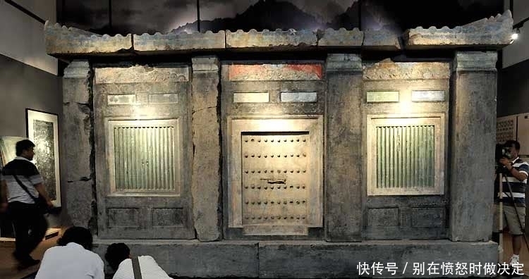 专家|盗墓团伙50万炸出武惠妃墓,27吨国宝辗转海外,网友:高手