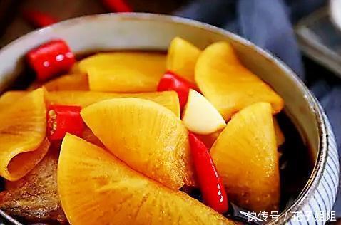 白萝卜|入冬后,记得给家人多吃此菜,不管是做菜还是炖汤,营养又美味