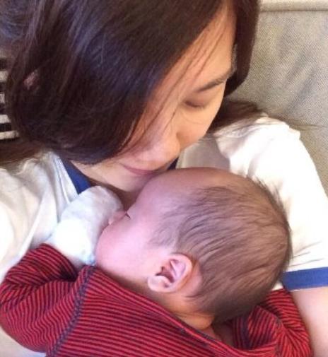 辅食|早断奶晚断奶差别大,时间选对了,宝宝聪明健康,妈妈少遭罪