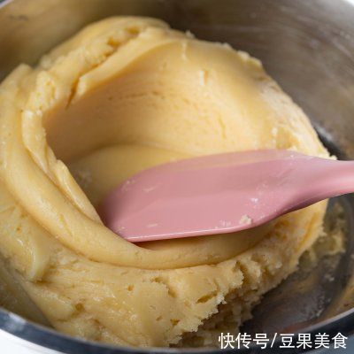 杏仁|原来杏仁奶酥小饼才是真正的米饭杀手