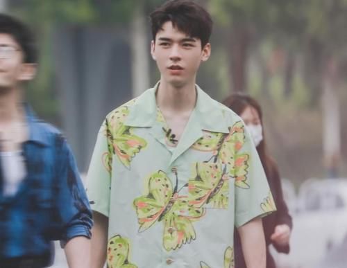 龔俊|中餐廳：龔俊遺憾缺席，180黃曉明和丁真身高差顯眼，謊報可不對