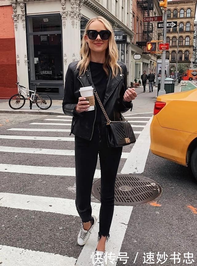 小黑|送你3个搭配小技巧,简单小黑裤也能凹出时髦感,不信来看看