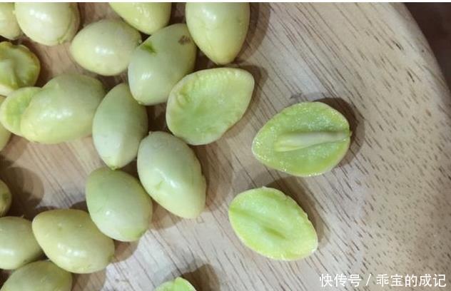 素颜|“天然黄体酮”被找到,女人每天喝一碗,40岁不显老,素颜也很美