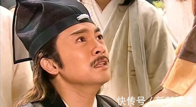 翠山|爱徒张翠山被逼自刎，张三丰为何只哭不敢闹你瞧他在忌惮谁