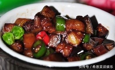 详细步骤|分享几道越吃越香的大厨家常菜野菜拌香干、炸苦瓜条、五彩茄丁