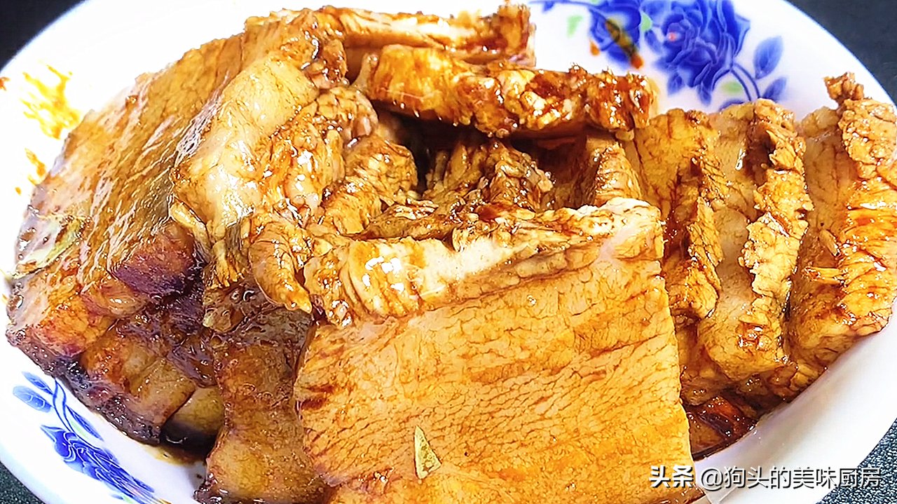 难怪饭店的扣肉那么好吃,原来技巧很简单,学会了给家人露一手