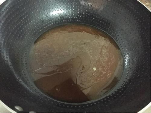 鲫鱼|鲫鱼刺多不如吃它，1根大骨无小刺，1斤6元便宜还实惠