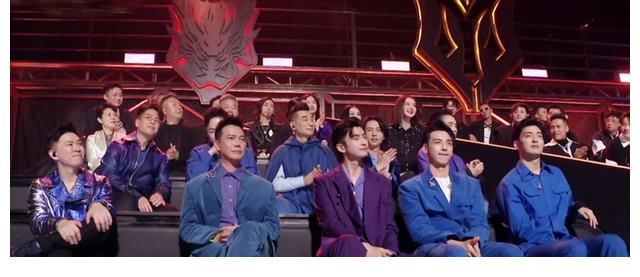 《哥哥》成團(tuán)隱藏C位，觀眾錯(cuò)罵張?jiān)讫垼?jié)目力捧的人終浮出水面