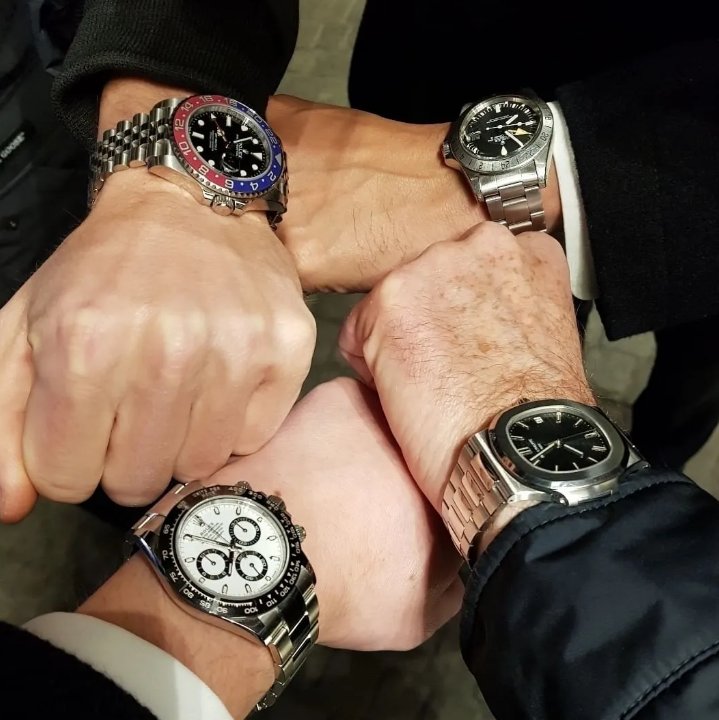 第一块名牌手表要怎么选？选喜欢的还是买得起的