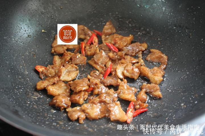  焦香|土豆这么做你肯定没吃过，焦香下饭，尝一口全家人都夸，太香了！