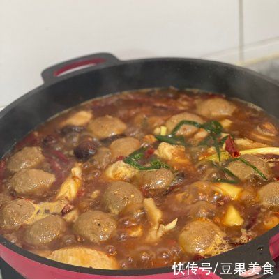黑暗料理|有了鸡爪虾煲，爱心早餐省时做