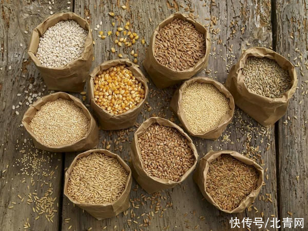 想要远离心脏病，精制谷物要少吃