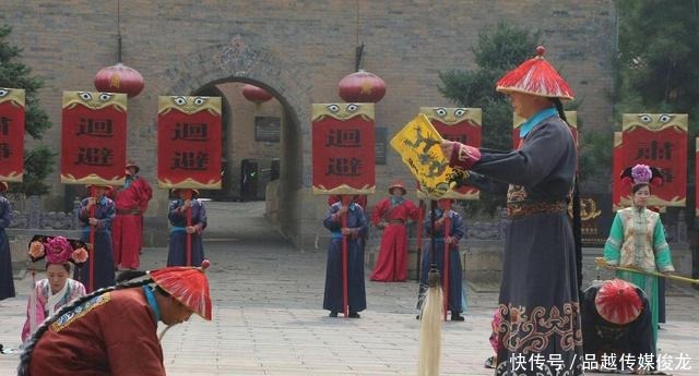 皇帝|“奉天承运皇帝诏曰”这八个字怎么断句，90%的人都读错了？