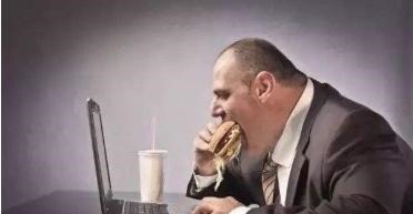 知识|10个趣味冷知识！女孩子为什么不能叉开腿坐