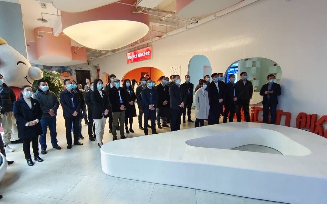 一家亲|“川渝e家行”互联网行业交流活动在渝举行