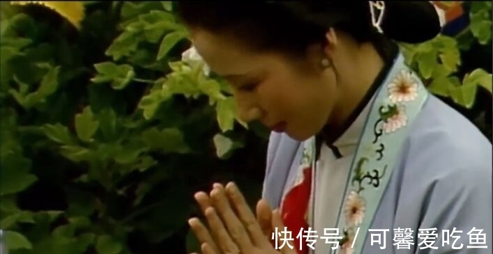 贾宝玉$贾珠死后，贾府做了一个艰难的决定，成了贾母心中最大的痛