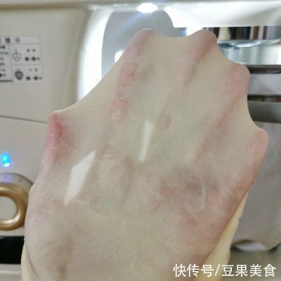 窝蜂|红丝绒渐变色吐司