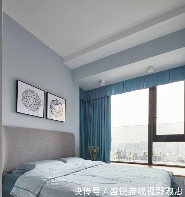 家人|媳妇坚持沙发不靠墙,家人不理解,入住后飘台更实用!忍不住晒晒