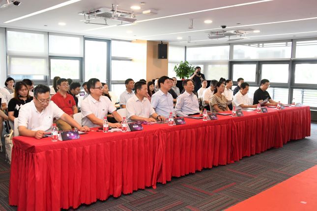 人工智能|聚焦人工智能技术在全域全场景全方位落地应用，2021“浦东杯”人工智能创新应用大赛启动