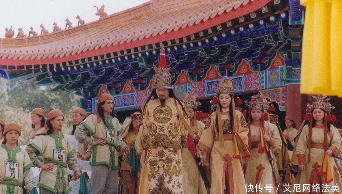 石达开|太平天国中,石达开的爵号为什么是“翼王”?