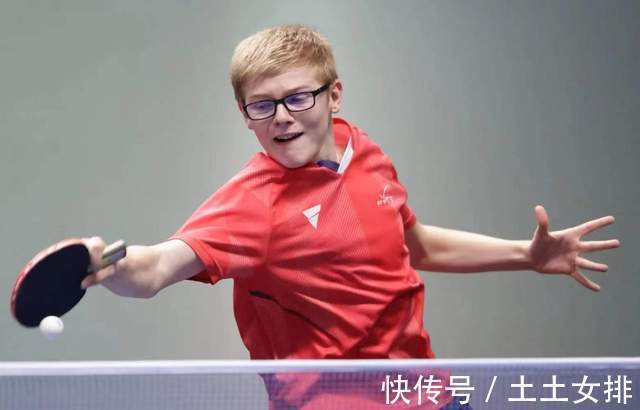 接发球|惊喜!15岁少年勇夺WTT冠军,许昕直板快攻在欧洲乒坛崛起