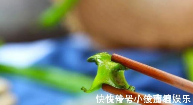 入秋后,这蔬菜碰见别手软,好吃还不贵,清肠刮油,脆嫩又解馋