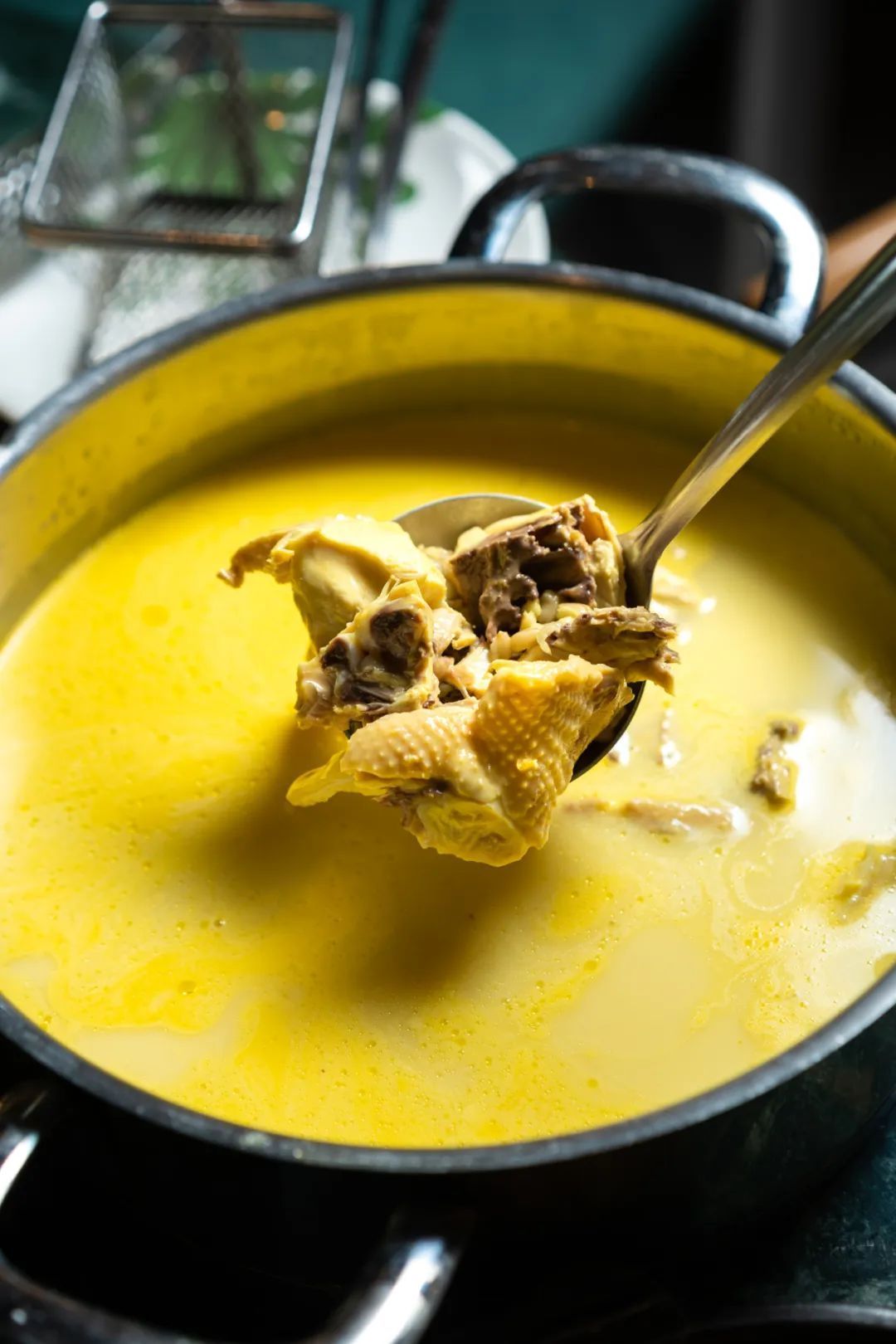 最佳|海鲜是泰式火锅的最佳伴侣,配上冬阴锅味道更鲜,默契度100%