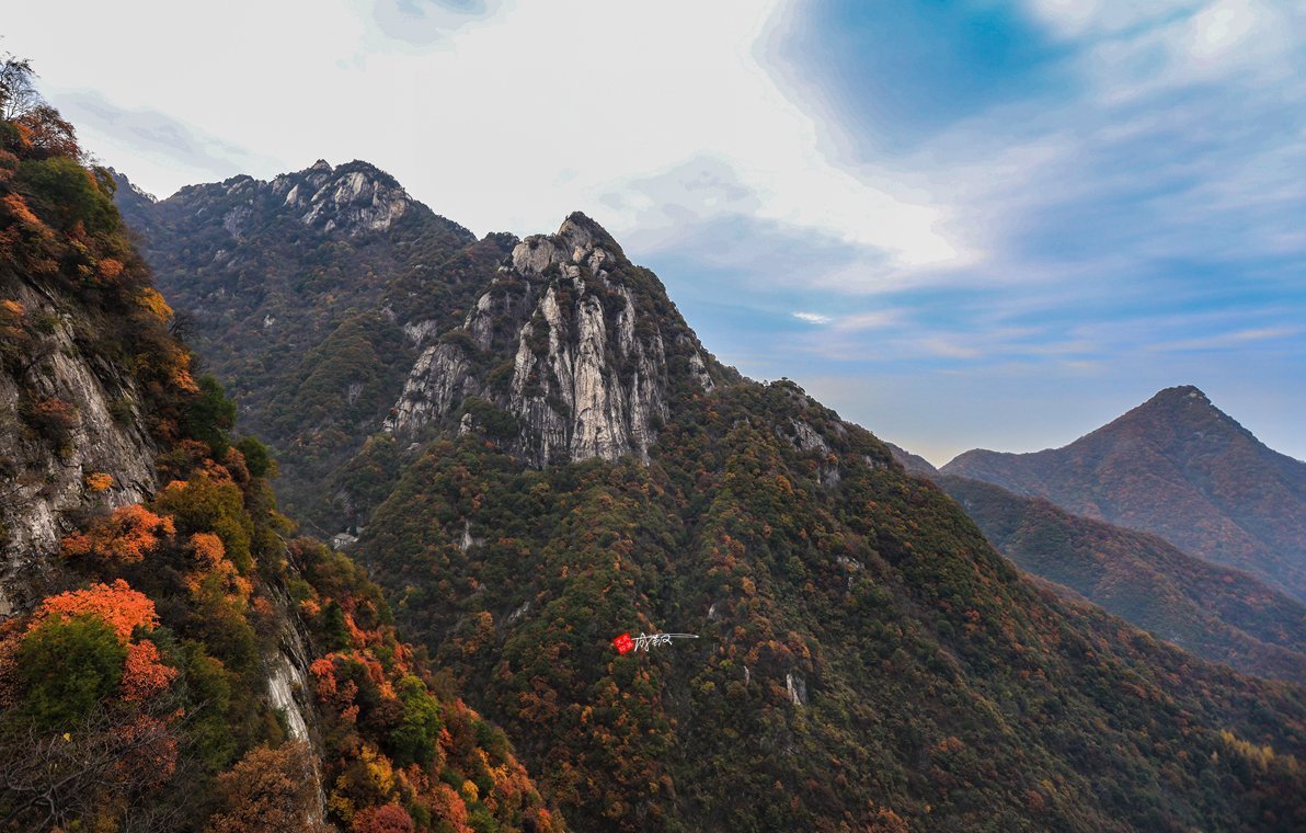 铁顶太兴山，号称终南第一峰险过华山，我用七个小时带你走完全程