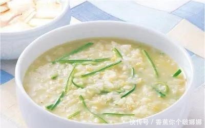 祛濕別再“迷戀”薏米了!醫生幾個祛濕方,幫你帶走全身濕氣!