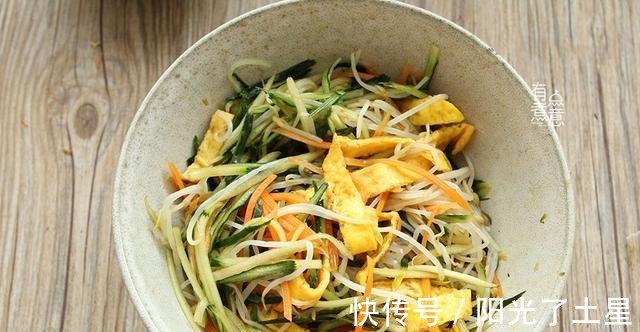 黄瓜|减脂别只会吃西兰花，试试这菜，清爽无油低热量，又瘦又美过夏天！