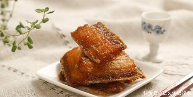 面粉|干炸带鱼时，谨记这4点，带鱼香酥可口没腥味，凉了也不回软