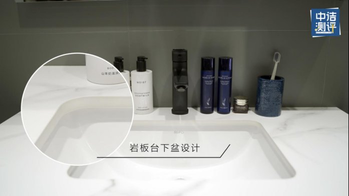 岩板|有“颜”又有“质”日丰浴室柜测评