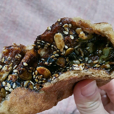 韩国路边名小吃肉桂黑糖饼