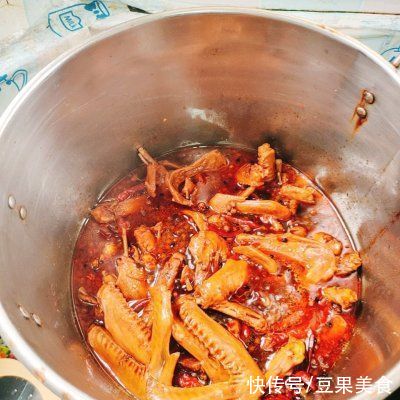 拌饭|下饭神器卤味一锅出，拌饭还能吃三碗