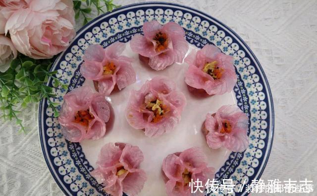 冬天包饺子,我家不用面粉,用它做皮,饺子晶莹剔透,Q弹又劲道